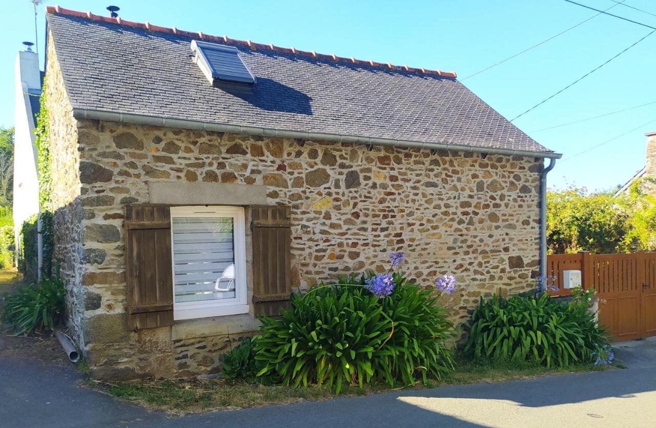 Maisonnette De Bord De Mer Étables Exteriér fotografie